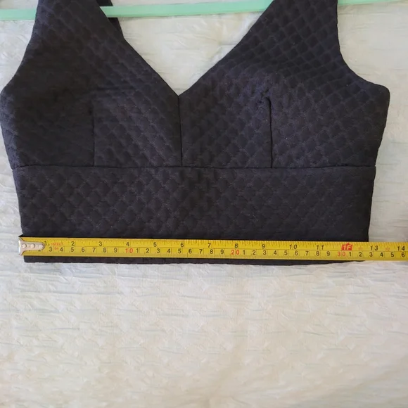 Crop top & bottom set - Picture 8 of 16